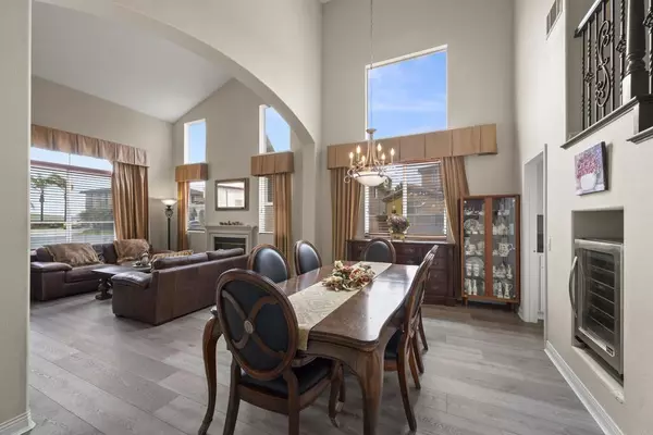 919 Stonegate CT,  Chula Vista,  CA 91913