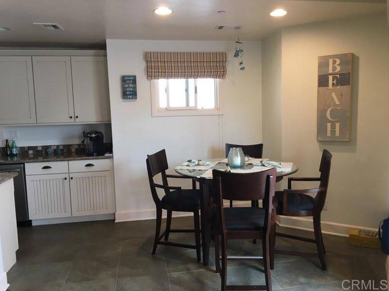 Coronado, CA 92118,814 D Ave