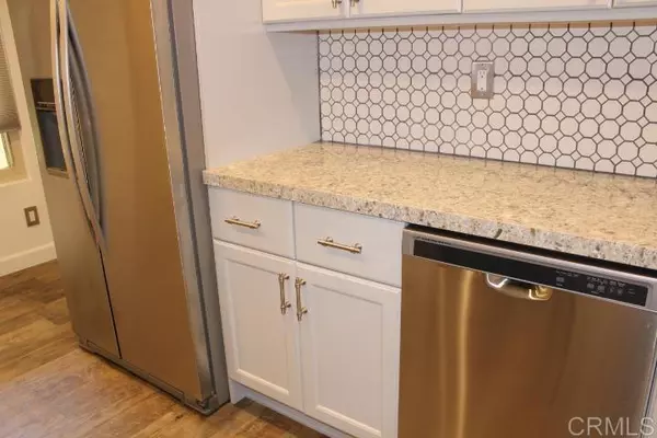 El Cajon, CA 92019,11956 Avenida Marcella