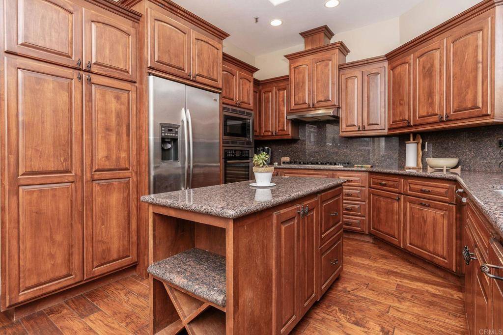 Poway, CA 92064,15240 Tooth Rock Rd