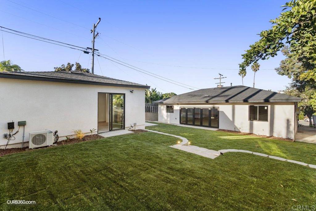 San Diego, CA 92106,3511 Oliphant ST