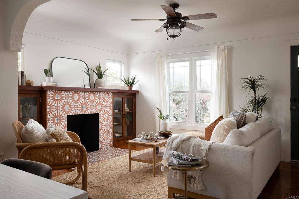 San Diego, CA 92105,4861 63 Auburn DR