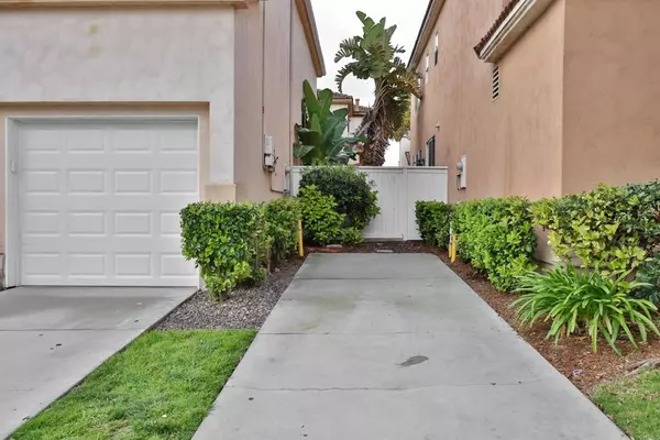 Chula Vista, CA 91915,1228 La Vida CT