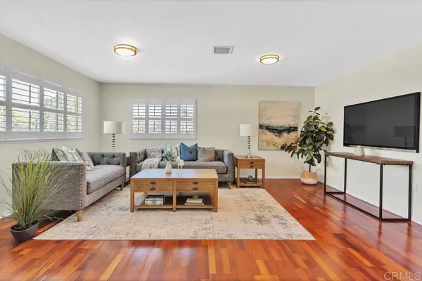 San Diego, CA 92106,3007 Sterne St