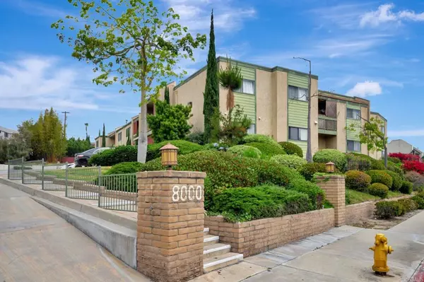 La Mesa, CA 91942,8000 University AVE #104