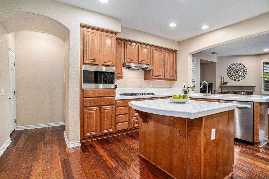 Chula Vista, CA 91914,2860 N Compass CIR