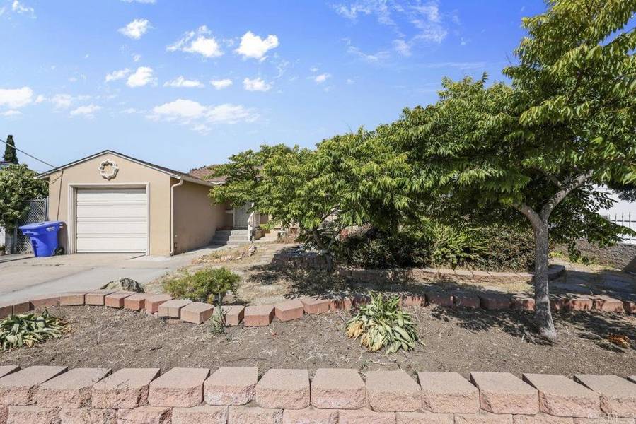 213 S Kenton AVE, National City, CA 91950