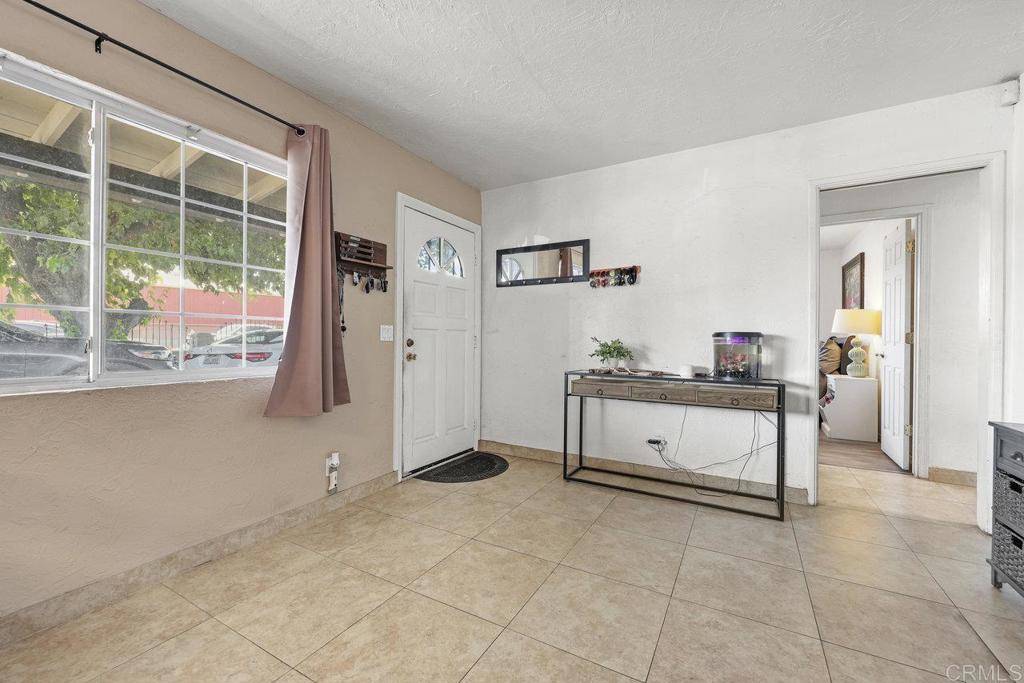 Lakeside, CA 92040,10217 Ashwood St