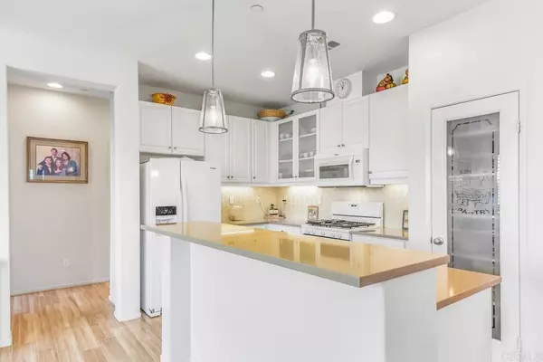 Chula Vista, CA 91913,1266 Santa Victoria Rd #1