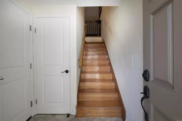 La Mesa, CA 91942,5440 Baltimore DR #152