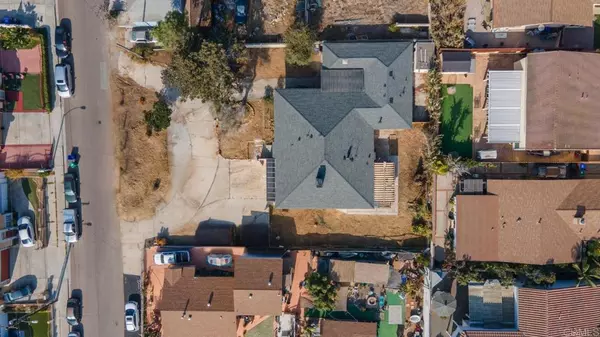 San Diego, CA 92154,733 Manning WAY