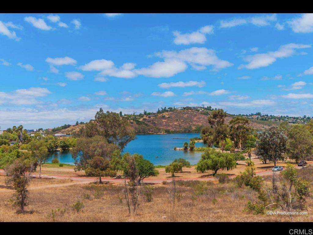 5704 Baltimore DR #315, La Mesa, CA 91942