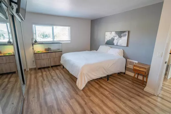 Spring Valley, CA 91977,9860 Dale AVE #D5