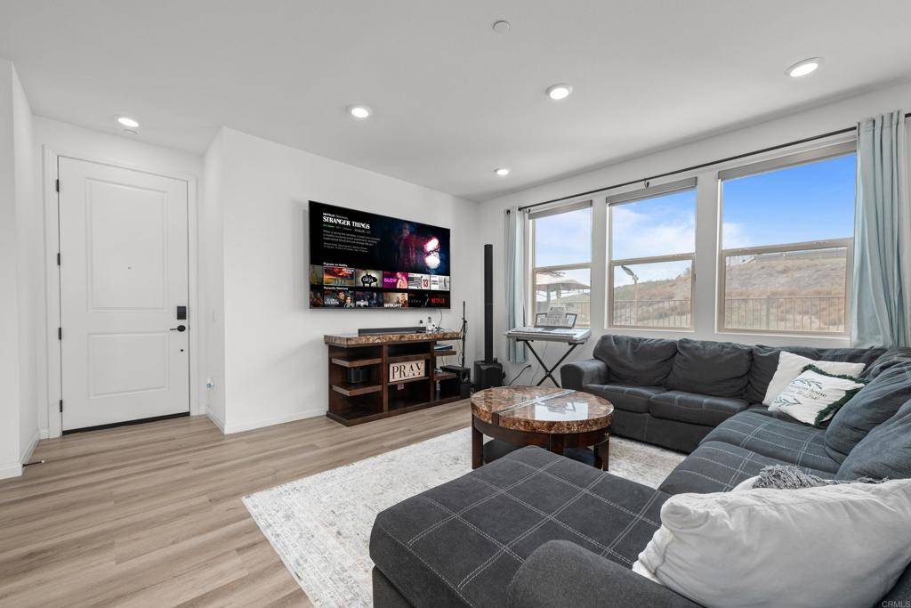 Chula Vista, CA 91913,2082 Trevi Cir