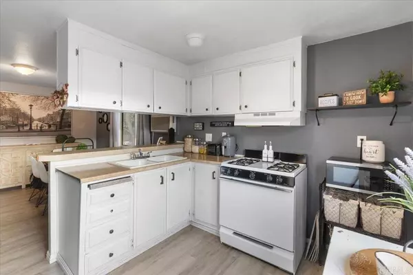 El Cajon, CA 92021,14291 Rios Canyon RD #2