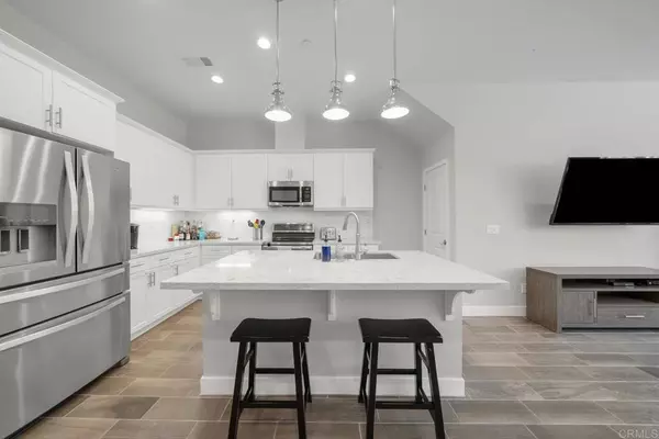 Santee, CA 92071,7544 Canyon DR