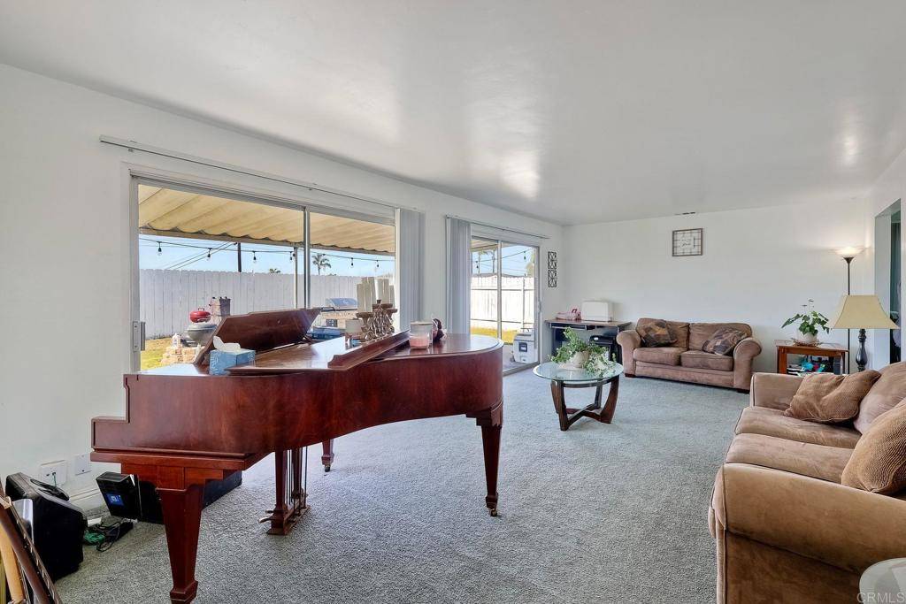 Chula Vista, CA 91911,1202 Neptune DR