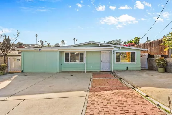 Spring Valley, CA 91977,816 Pecos ST