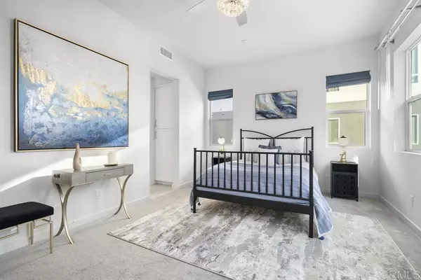 Chula Vista, CA 91915,2065 Bravo LOOP #2