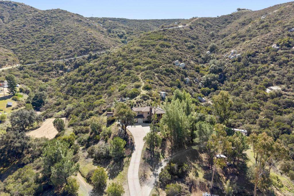 El Cajon, CA 92019,6433 Dehesa RD
