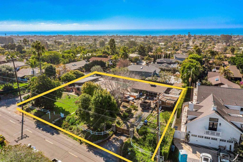 1372 Hymettus, Encinitas, CA 92024