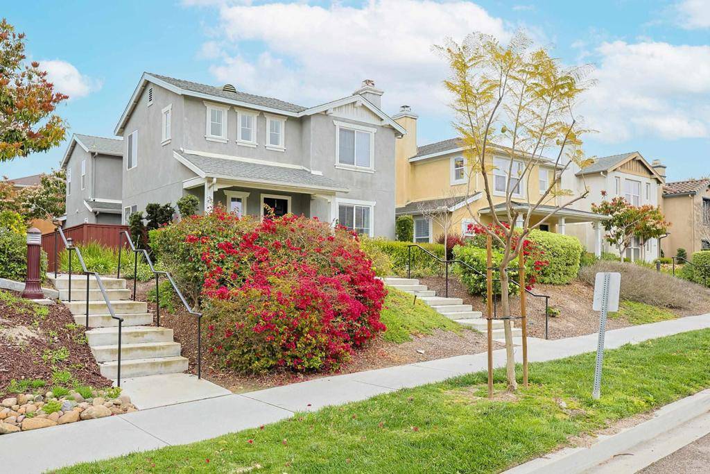 Chula Vista, CA 91915,1582 Moonbeam LN