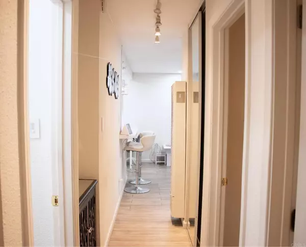 San Diego, CA 92114,412 Billow Drive