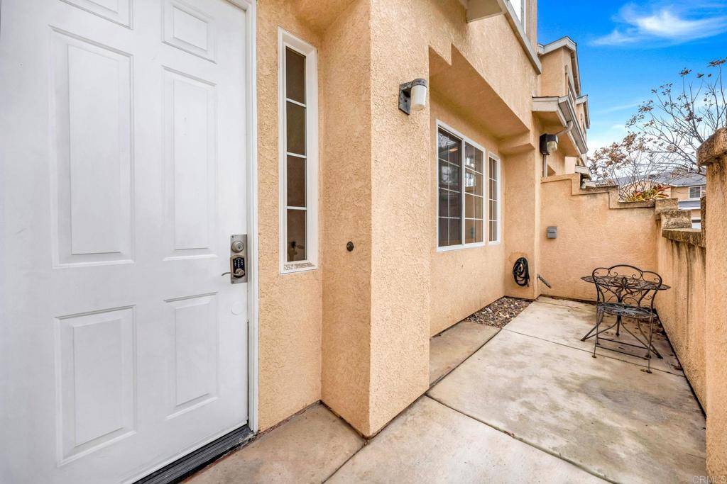 San Diego, CA 92154,2918 Coleville CT