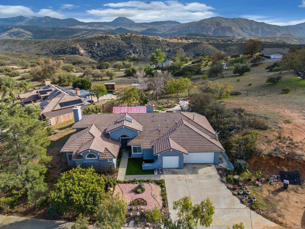 Alpine, CA 91901,1019 bremen way