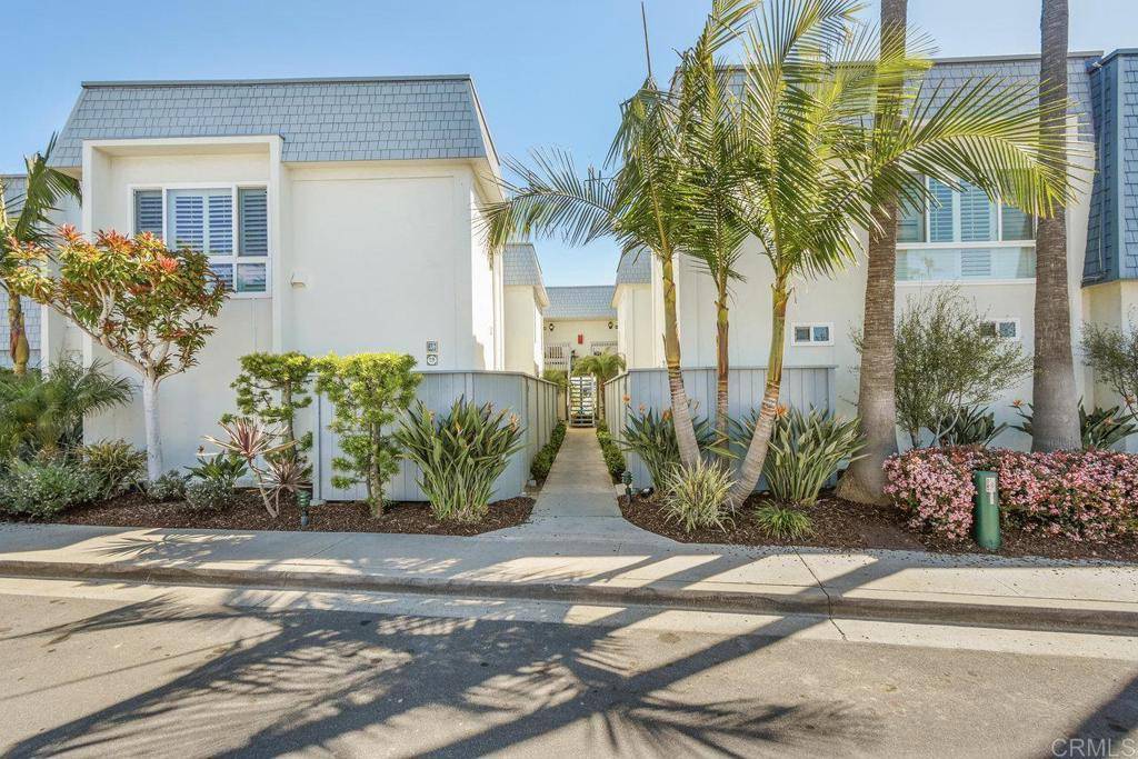 Coronado, CA 92118,30 Antigua ct