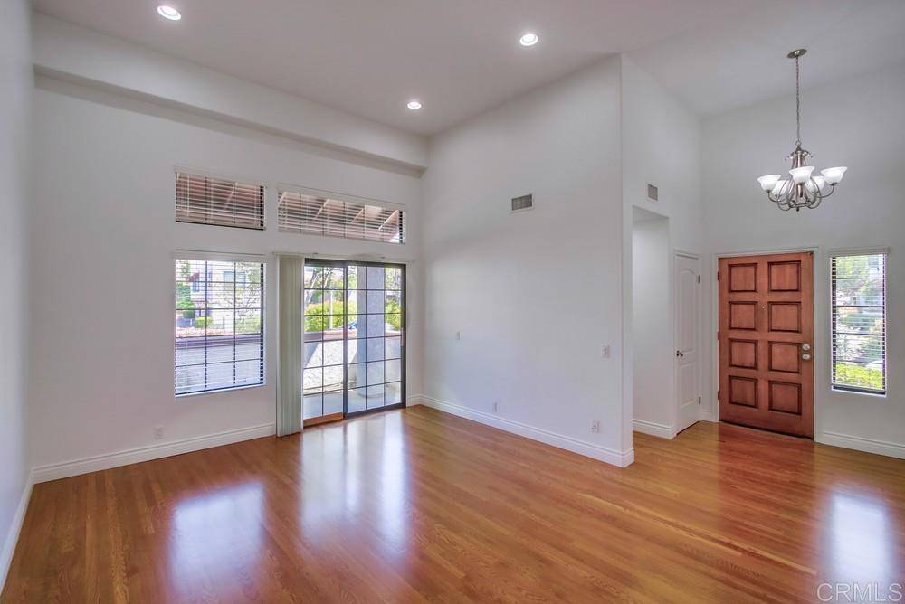 San Diego, CA 92120,3404 Mission Mesa WAY
