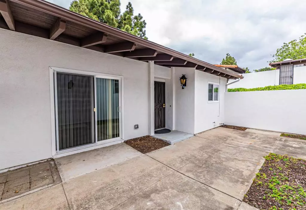 San Diego, CA 92128,16577 Caminito Vecinos