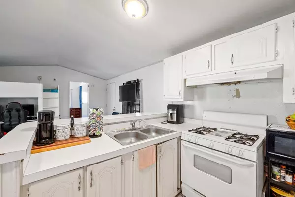 Spring Valley, CA 91977,2515 Sweetwater Rd #42