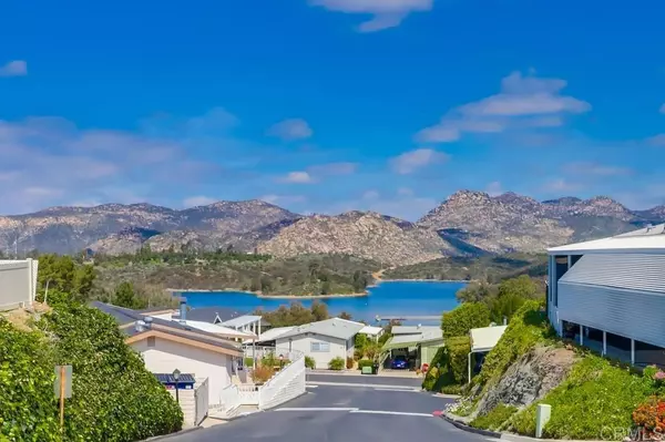 9500 Harritt Rd #213, Lakeside, CA 92040