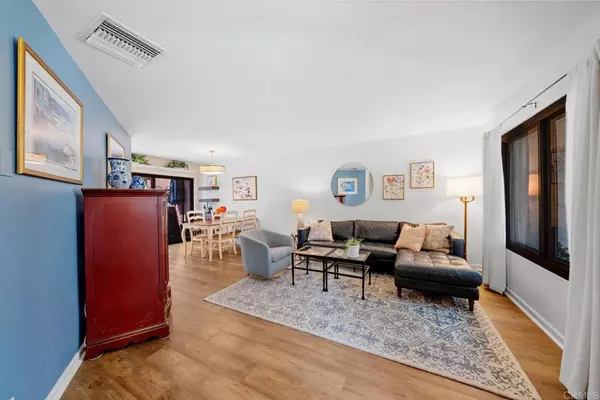 San Diego, CA 92107,2253 Caminito Pescado #64