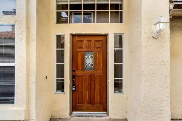 Escondido, CA 92026,2187 Pleasantwood LN