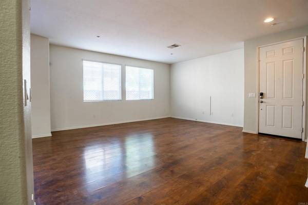 Brawley, CA 92227,422 Cool Creek CT #5