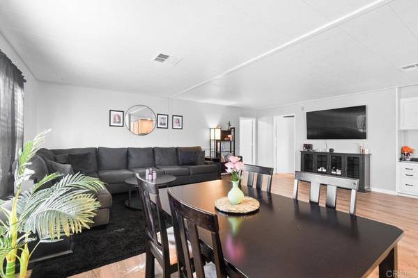 Santee, CA 92071,8701 Mesa Rd #150