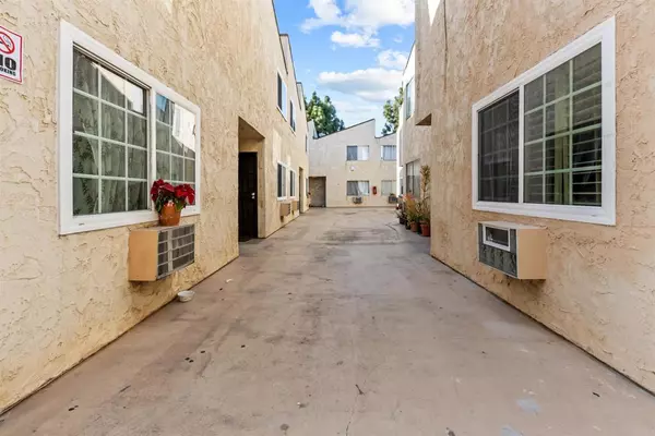 National City, CA 91950,1141 D AVE ##D