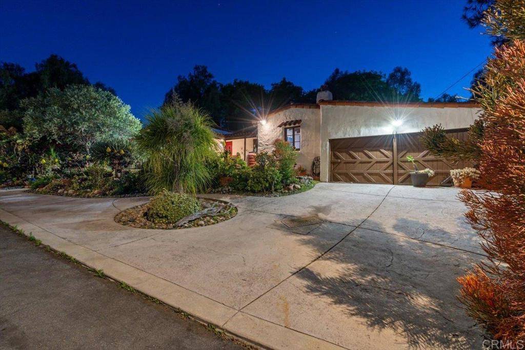 La Mesa, CA 91941,4210 Black Mountain RD