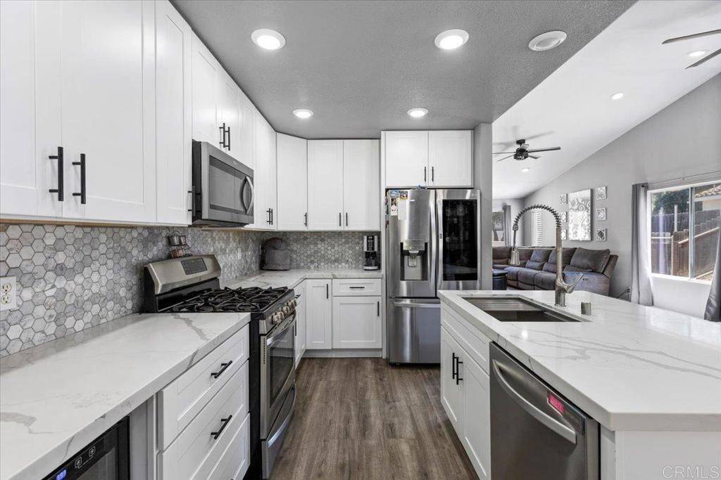El Cajon, CA 92021,13170 Aurora DR
