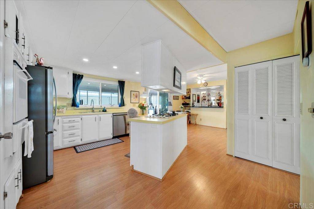 Spring Valley, CA 91978,10770 Jamacha BLVD #116