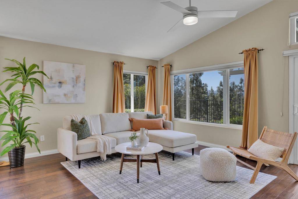 2487 Columbine DR, Alpine, CA 91901