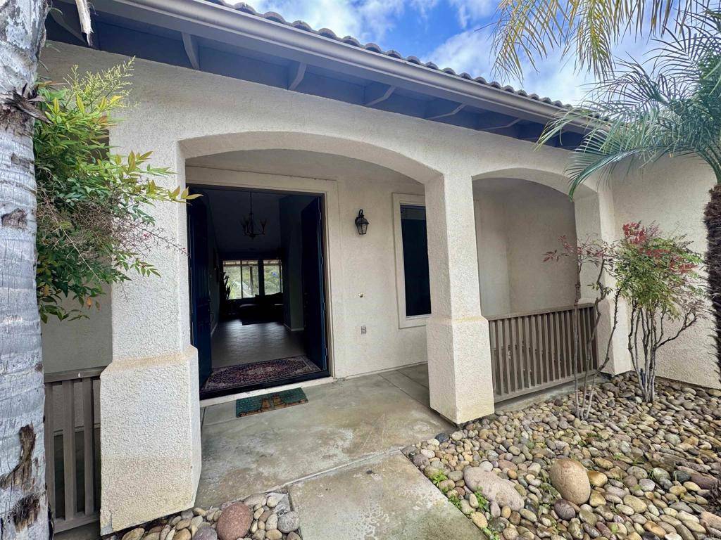 Ramona, CA 92065,23661 Calle Ovieda