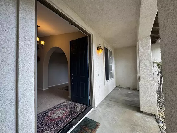 Ramona, CA 92065,23661 Calle Ovieda