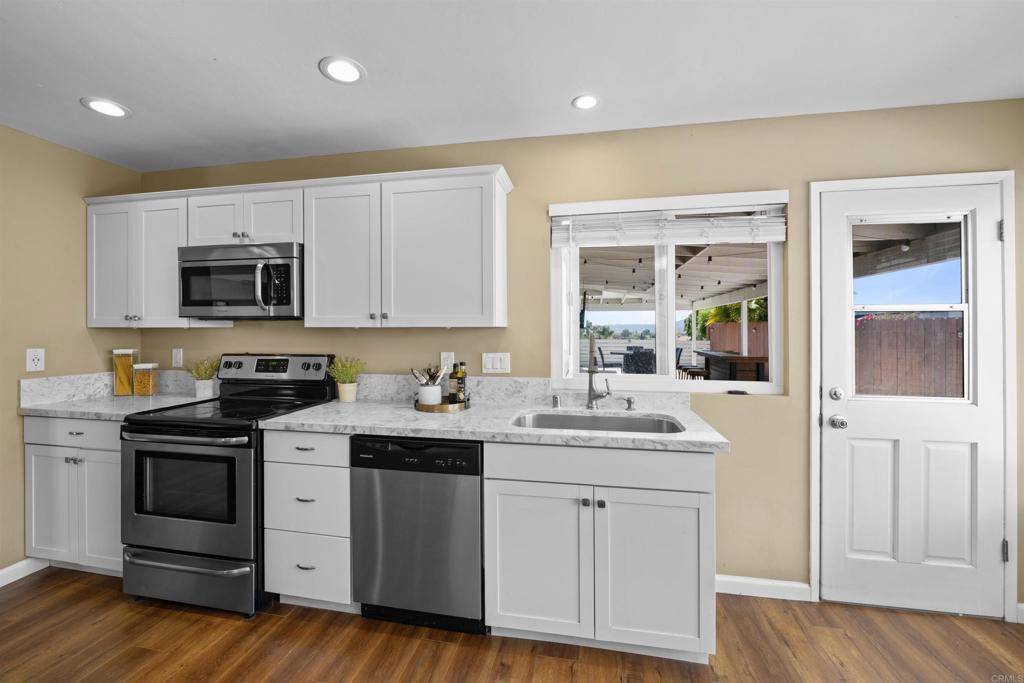 Lakeside, CA 92040,10426 Escadera Drive