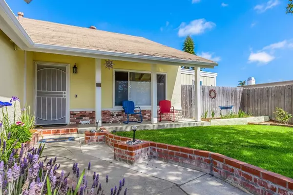 Vista, CA 92083,925 Ruby DR