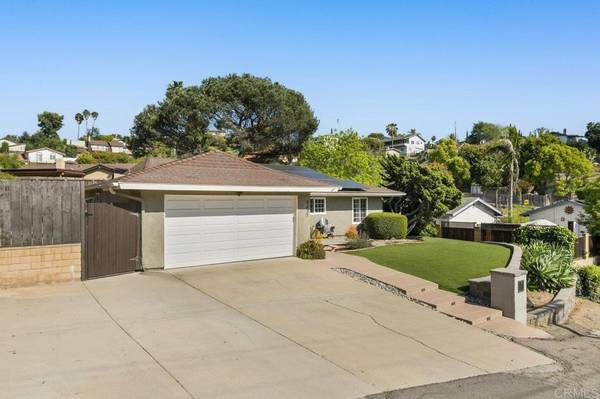 La Mesa, CA 91941,4331 Helix Canyon DR