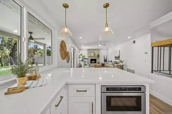 Oceanside, CA 92054,223 Cottingham CT