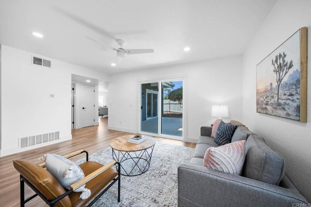 Spring Valley, CA 91977,9306 Hollyhock RD